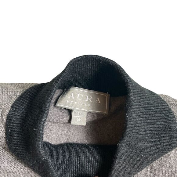 Laura Petites Grey & Black Short Sleeve Knit Top | Size S - Picture 6 of 6